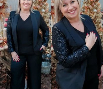 Look noir femme : Jean, blazer et chemise grande taille pour un style intemporel