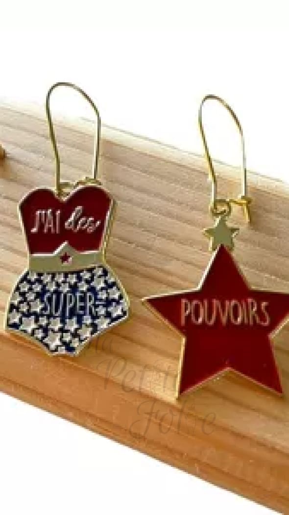 Boucle d’oreille ’J’ai des supers pouvoirs’
