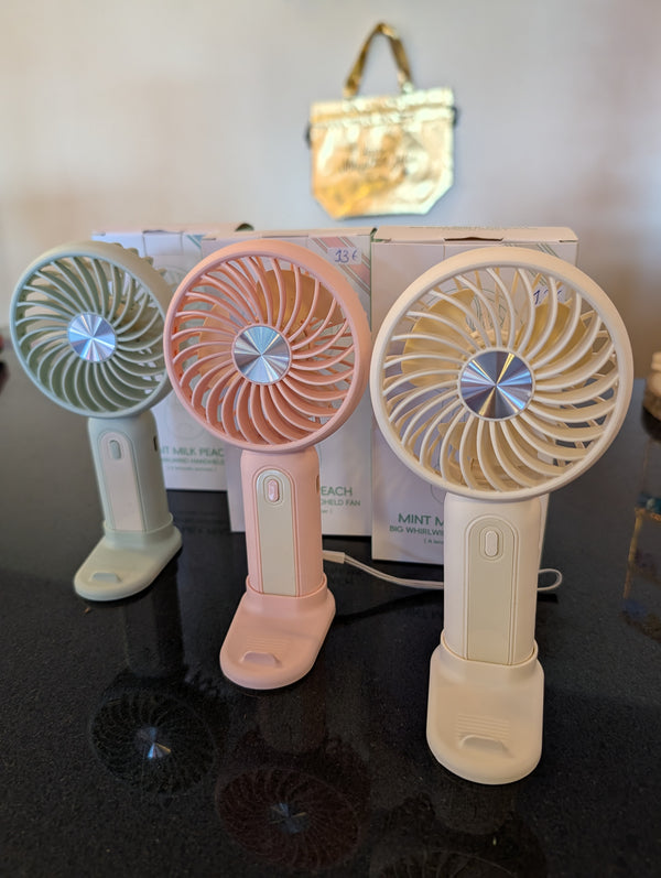 Ventilateur à main