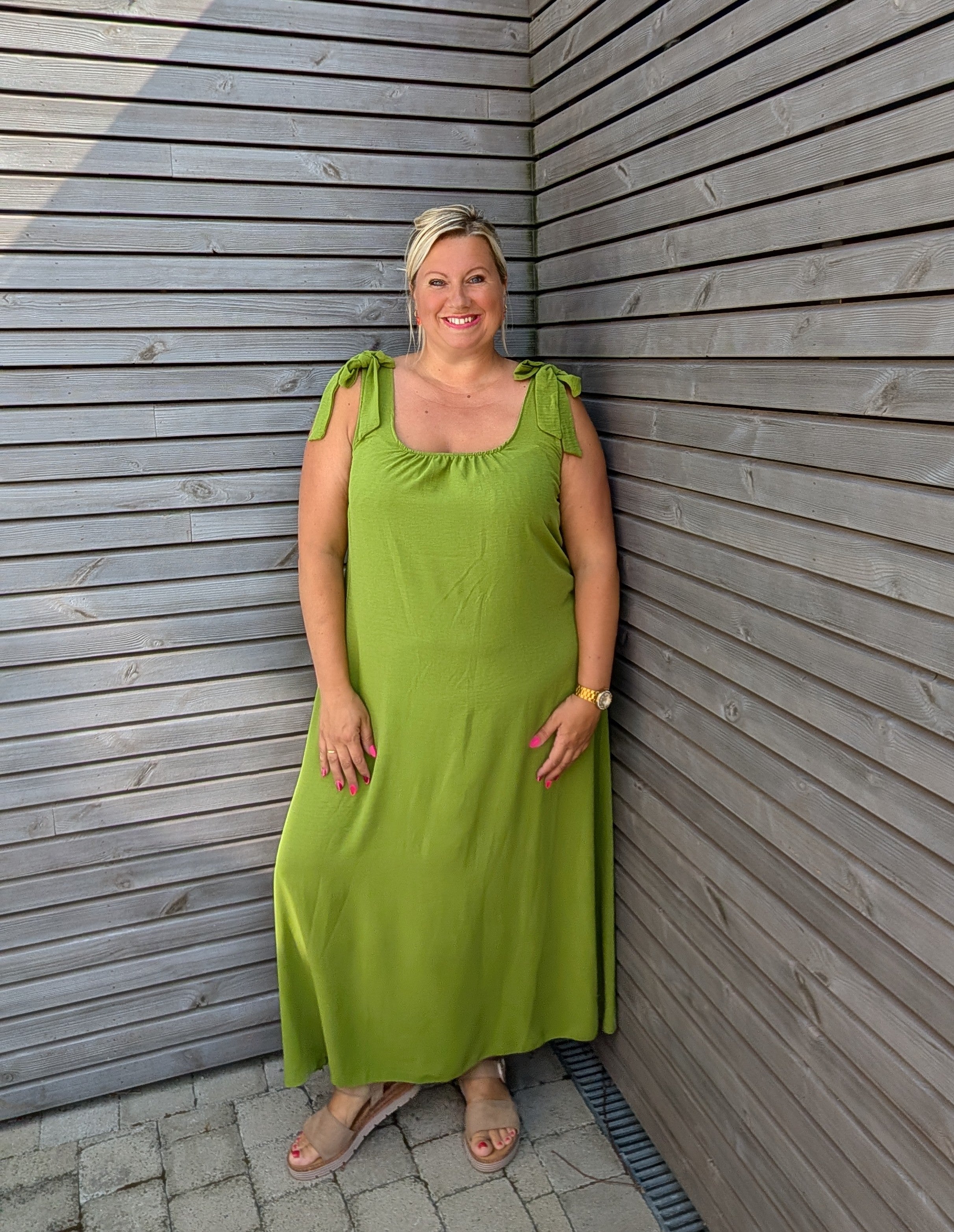Robe SWEETY vert olive