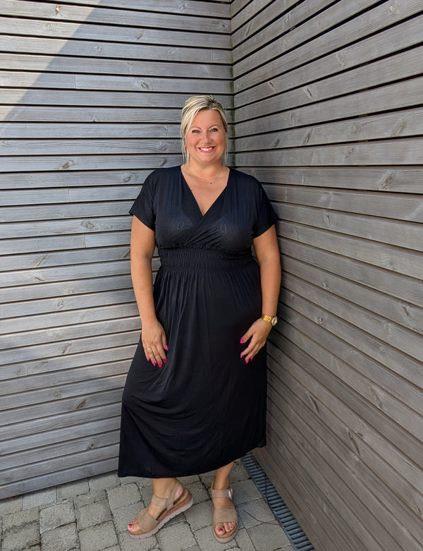 Robe magique noire
