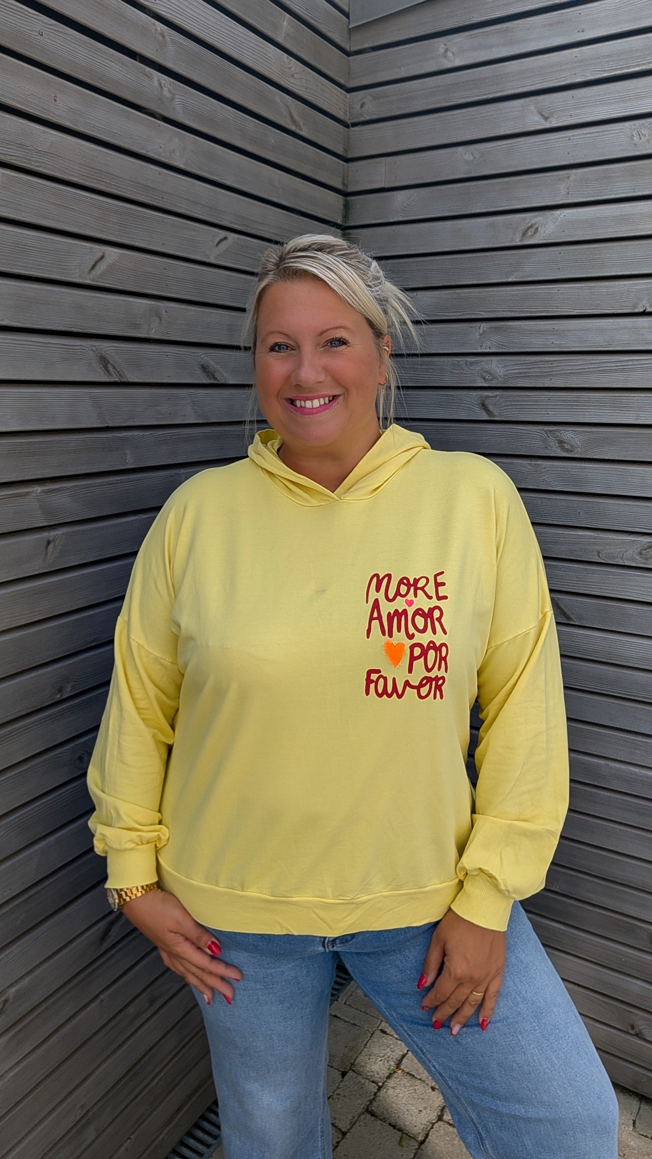 Sweat AMOR jaune