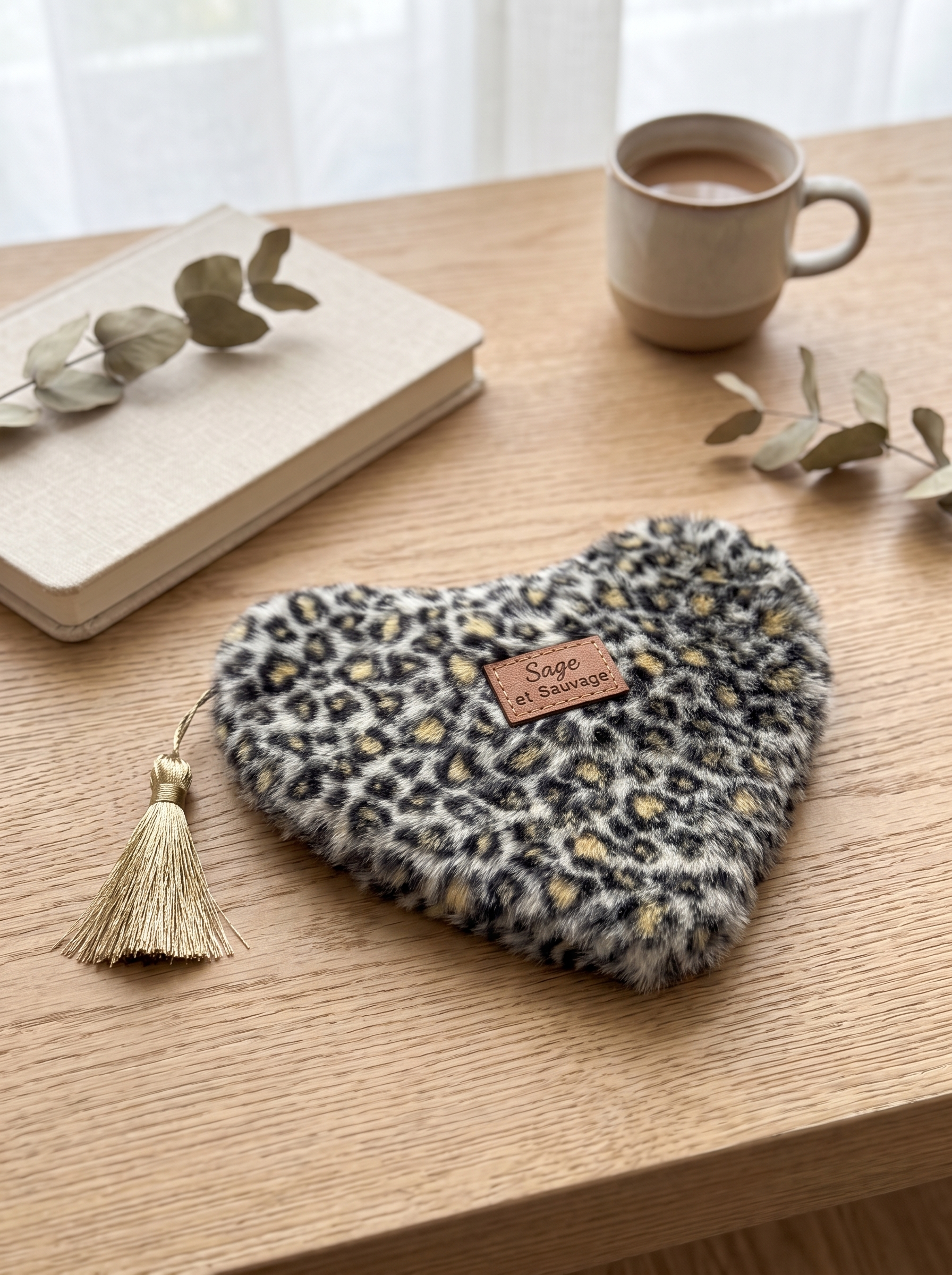 Trousse LEOPARD coeur noire