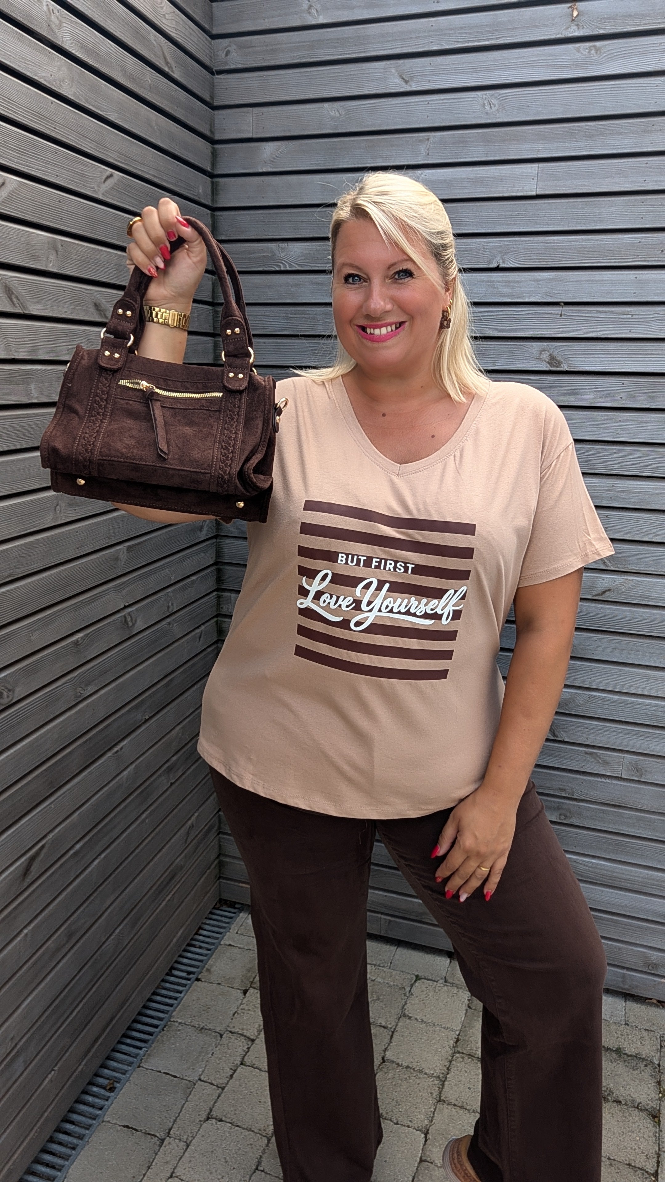 Tee shirt LOVE YOURSELF