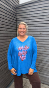 Pull AMOR plus bleu